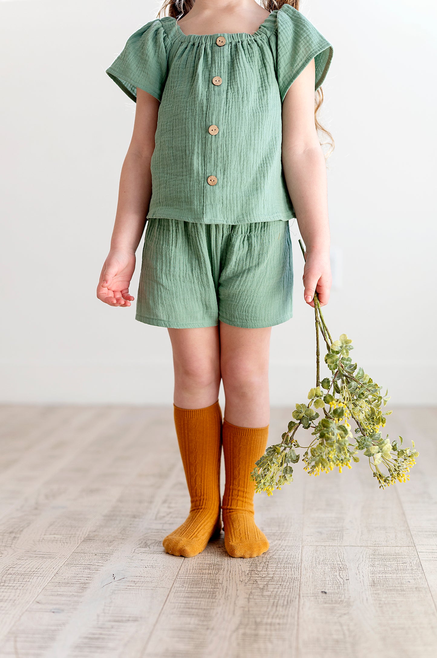 Flutter Sleeve Top and Short Set in Basil