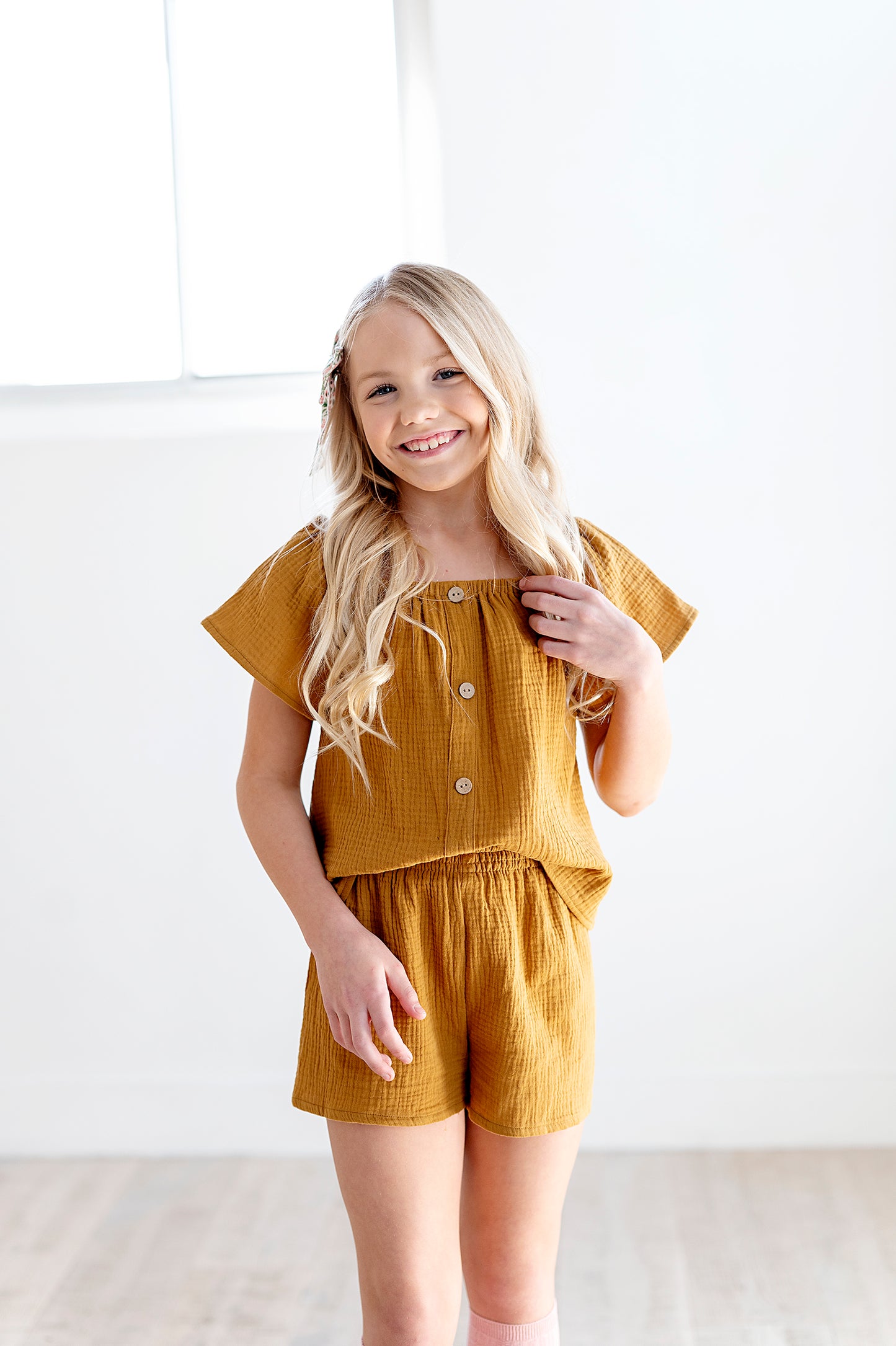 Flutter Sleeve Top and Short Set in Cashew