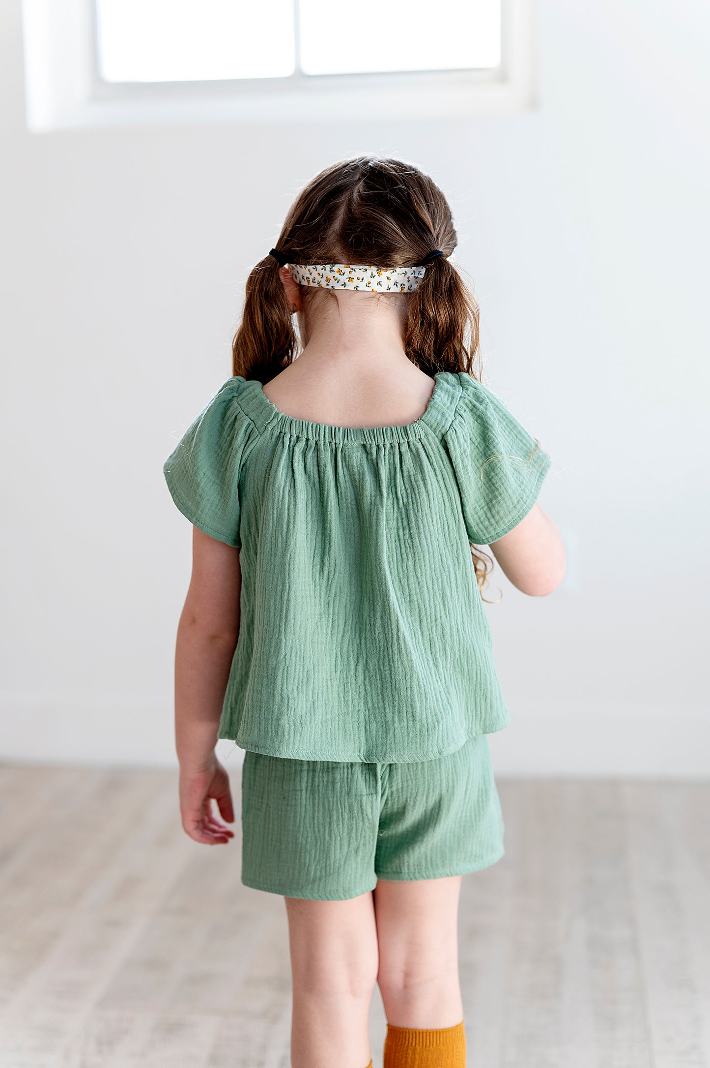 Flutter Sleeve Top and Short Set in Basil